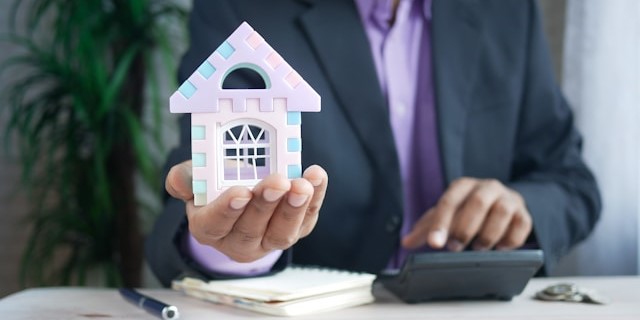 Managing mortgage deals